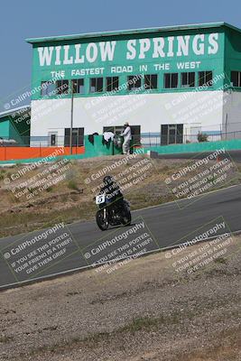 media/Apr-20-2025-AHRMA (Sun) [[393a79c373]]/Race/Group 2/Turn 4b/